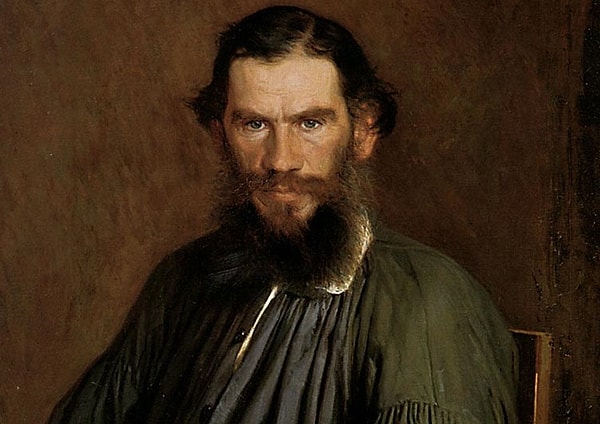 9. Как звали этого мужчину?