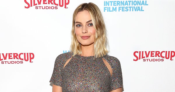 2. Эмма Уотсон и Марго Робби - 27 лет