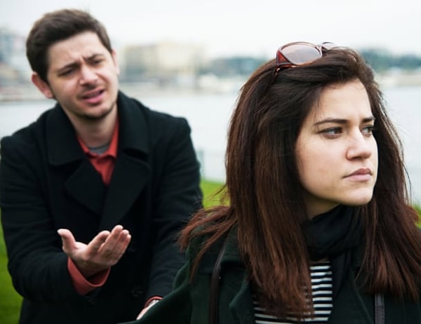 9. Вас начало бесить в своем партнере абсолютно все