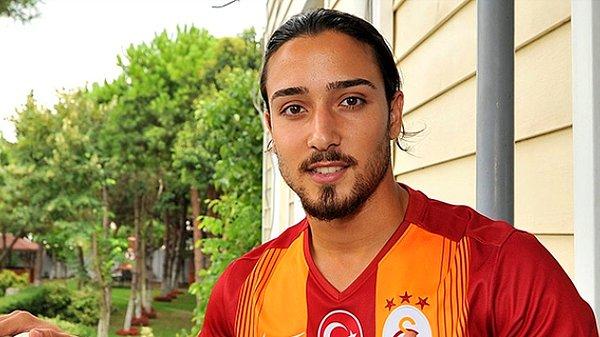 Galatasaray, Tarık Çamdal'ı 4.7 Milyon euro karşılığında transfer etmişti.