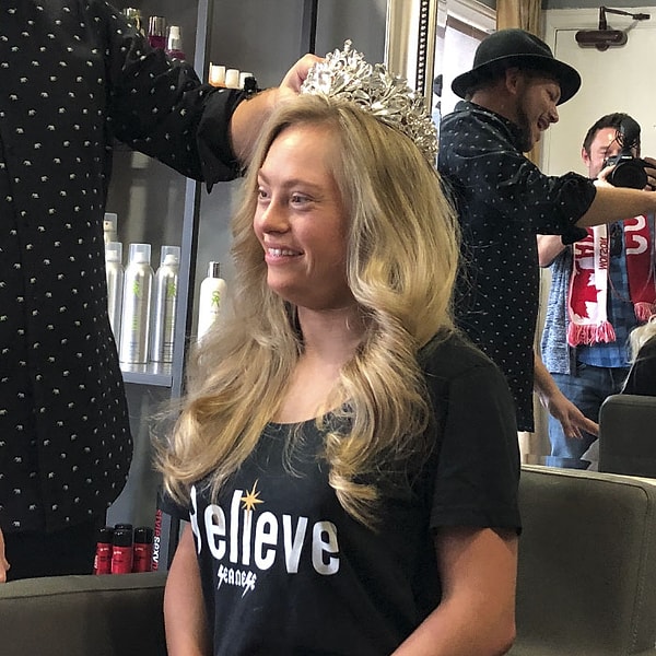 1. «Я хочу показать остальным, что значит общедоступность и что люди с ограниченными способностями тоже могут следовать за своей мечтой».