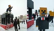 А мы пойдем другим путем: В Красноярске поставили памятник Ленину в стиле Minecraft
