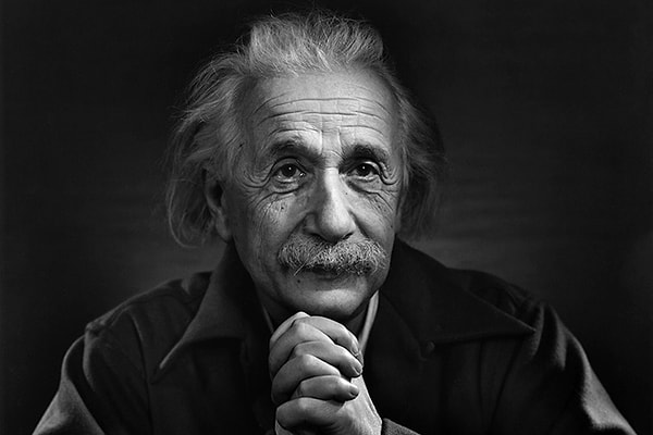 4. Альберт Эйнштейн