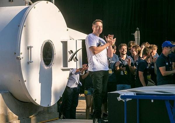 SpaceX'in kariyer basamağının en üstlerinde yer alma sebebi Elon Musk'ın çalışma saatleri konusunda hiçbir çalışanına baskı yapmaması.