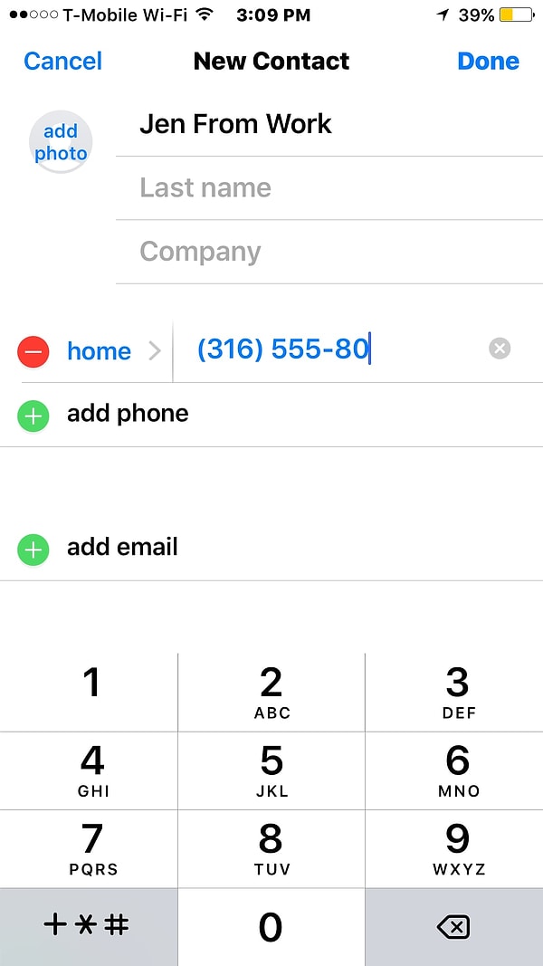 12. В Лос-Анджелесе полно тех, кто, как говорят в Москве, «понаехали», поэтому когда люди обмениваются телефонами, они всегда сначала сообщают код города
