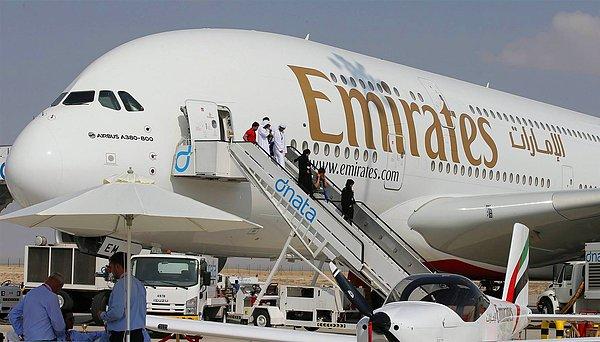 Airbus A380, test sürecinin sonunda satıldığı Emirates Havayolları'na teslim edilmek üzere Dubai'ye götürülecek.