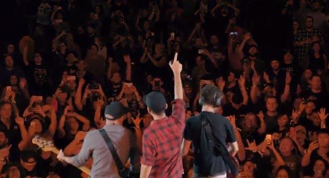 Linkin Park Konserinde Binlerce Kişi, Tek Bir Ağızdan 'In The End' Söyledi!