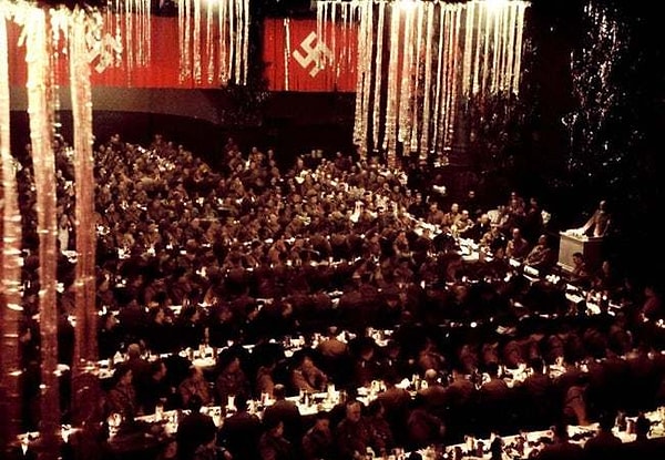 6. Рождество было тесно связано с чистотой крови.