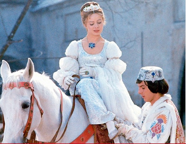 3. Три орешка для золушки