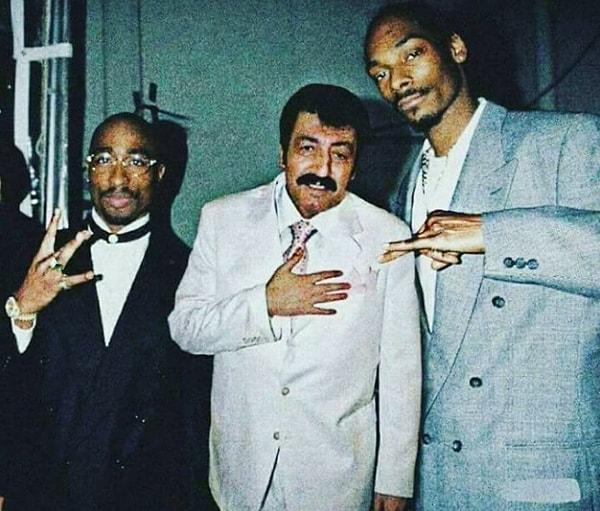 8. Baba, Tupac, Snoop Dogg