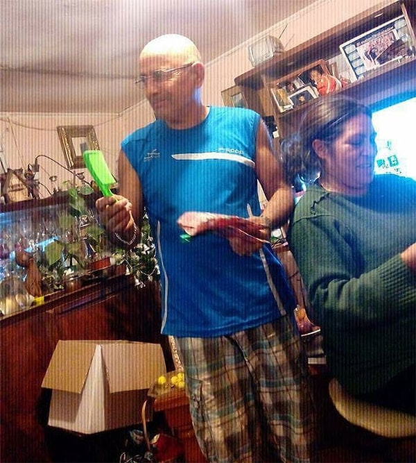 14. "Похоже, дядя не слишком рад своему подарку"