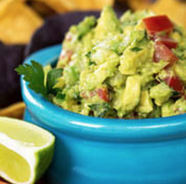 Avokado salata