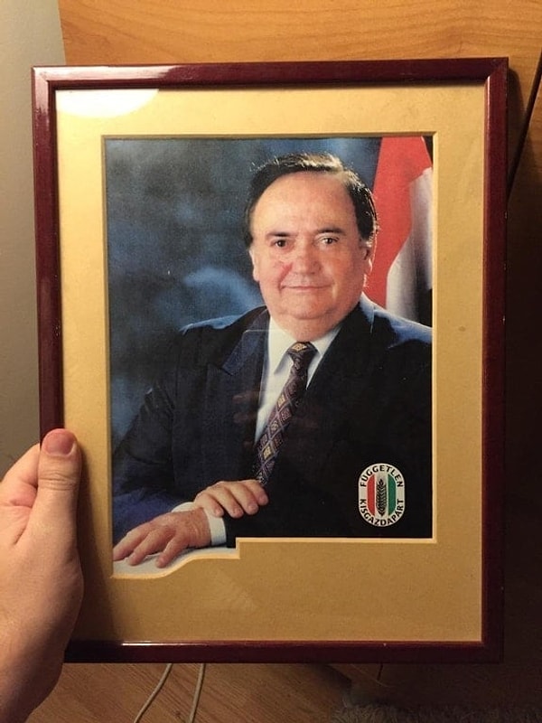 3. Кто вообще сделал эту рамку? 😆