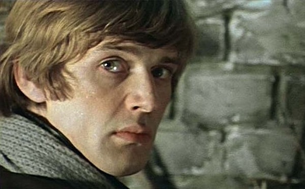 Вы Иван Пухов из фильма "Чародеи"