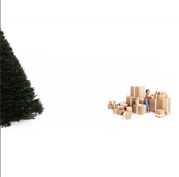 14. К слову сказать, все фото, размещенные Ким на своей страничке, были удалены ею по неизвестной причине... Интересно, что бы это могло означать?