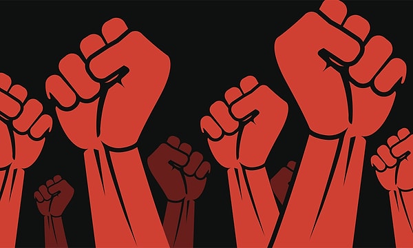 15. Коренное качественное преобразование всех форм общественной жизни, приводящее к смене одного общественного стоя другим: