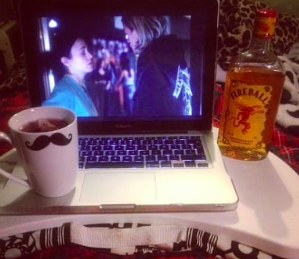 4. В чай можно добавить чуточку коньяка