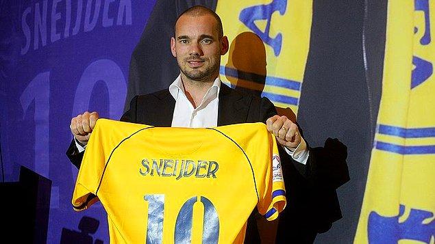 31. Sneijder ➡️ Al-Gharafa