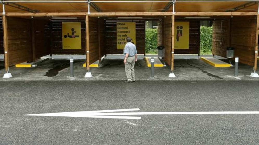 İsviçre'de Arabada Cinsel İlişkiye Girenler İçin Cinsel İlişki Kutuları İnşa Edildi