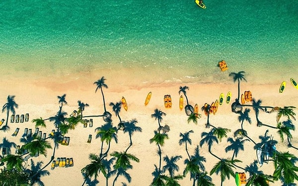 13. "Пляжи курорта Пунта-Кана в Доминиканской Республике". Автор фото: ValentinValkov.