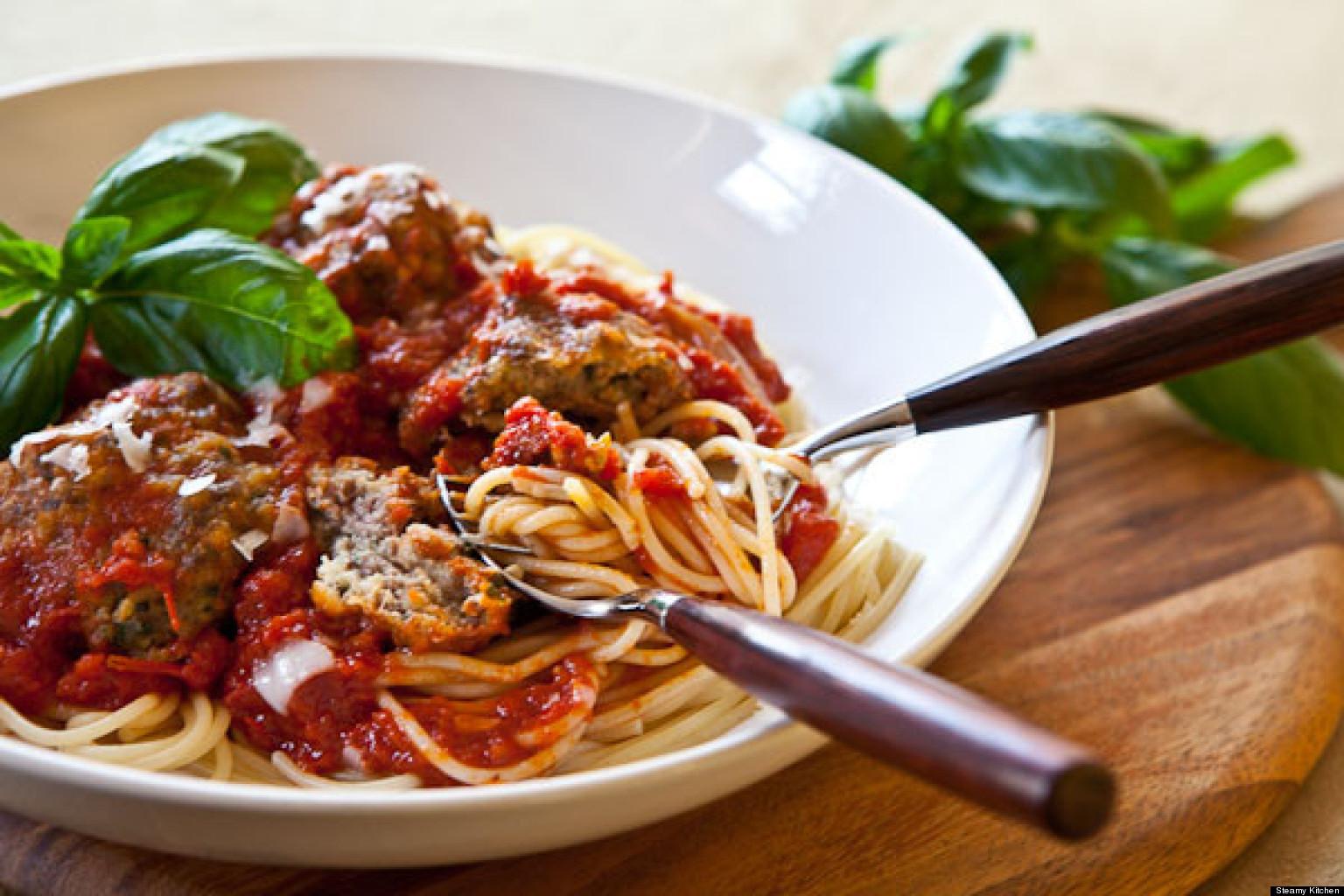 Итальянские национальные блюда. Национальная еда Италии. Нац кухня Италии. Итальянская кухня традиционные блюда.