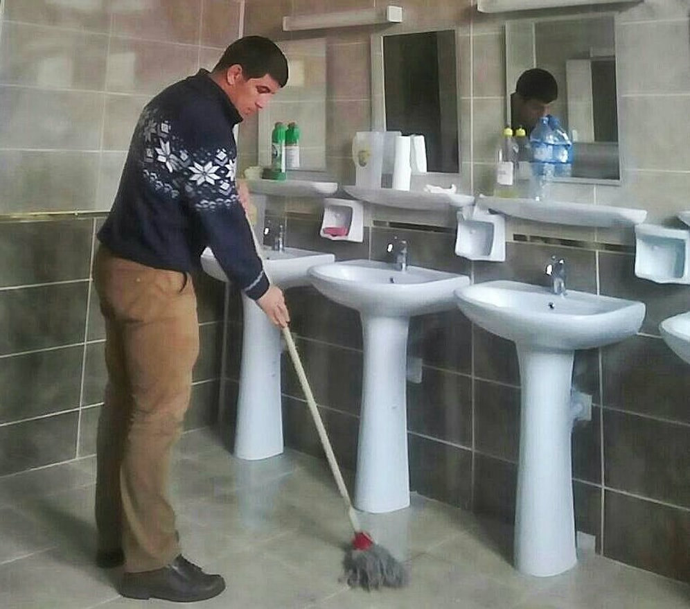 Bir Fotoğraf ile Ülkesine Şampiyonluklar Kazandıran Milli Güreşçimiz Seyfullah Karadeniz'e Verdiğimiz Değer