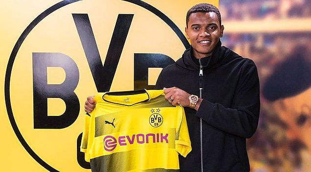 23. Manuel Akanji ➡️ Borussia Dortmund