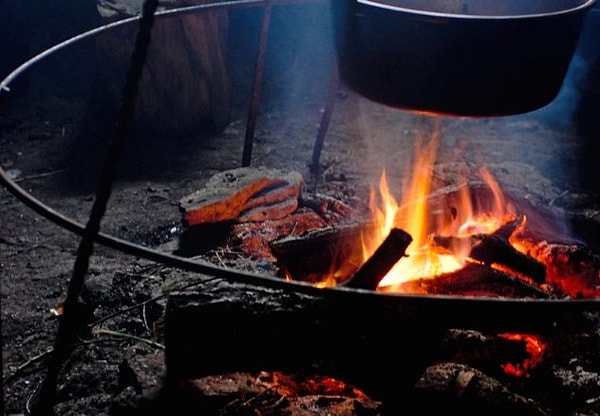 5. Семьи спали на грязном земляном полу