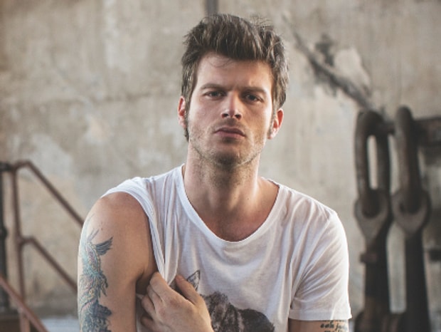 Kıvanç Tatlıtuğ