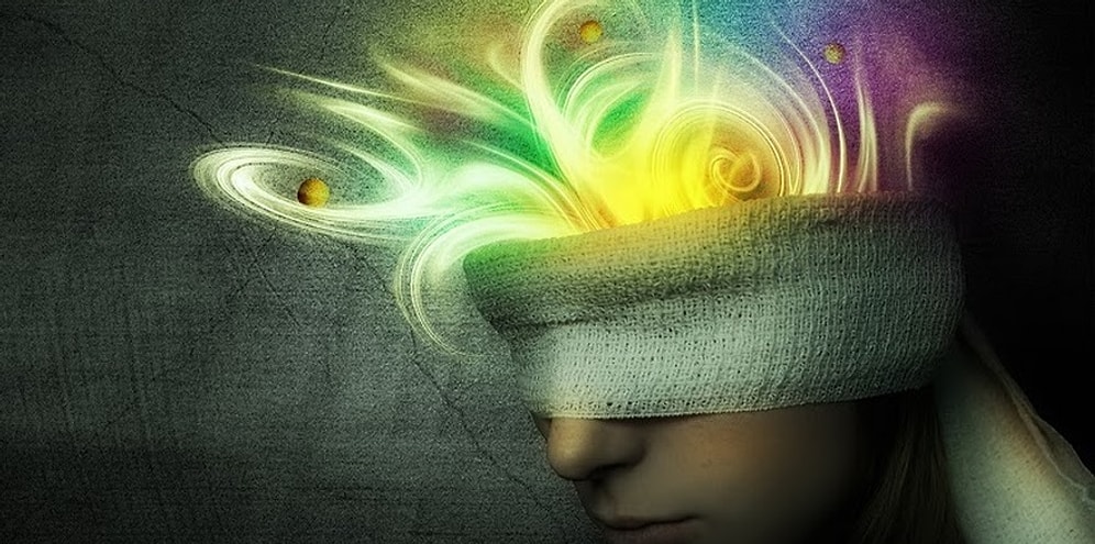 Тест: Какого цвета ваша внутренняя бессознательная тень, и что она скрывает?