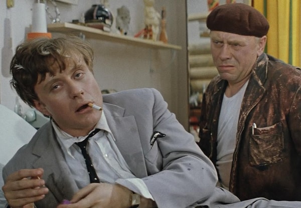 5. Вы можете не прийти на работу из-за похмелья?