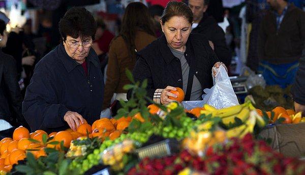 Gıda enflasyonunda son 12 ay itibarıyla artış oranı yüzde 9,22 olurken, yıllık ortalama artış yüzde 9,71 olarak hesaplandı.