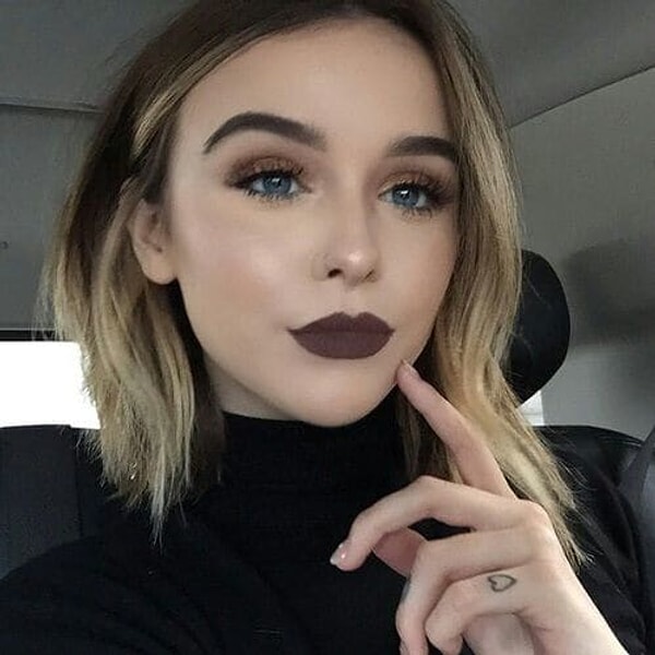 2. Телец: Нейтральный цвет, который не подходит оттенку кожи