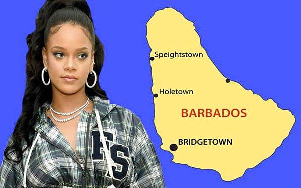 10. Rihanna, çocukluğunu Bridgetown, Barbados sokaklarında babasıyla kıyafet satarak geçirdi. 👊