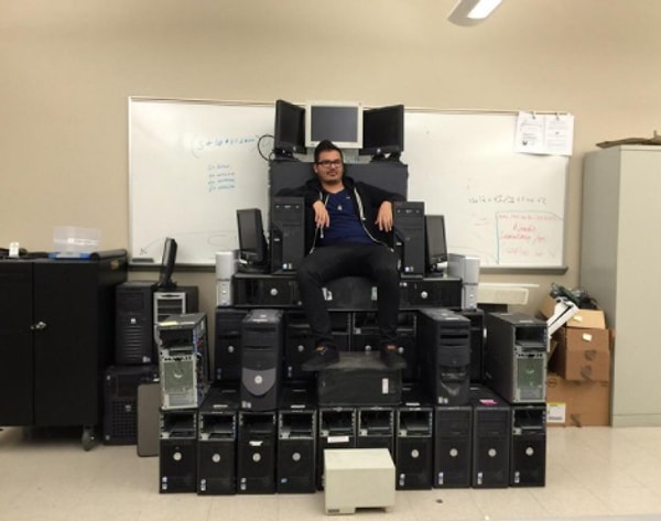 6. Королевский трон