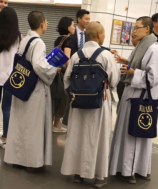 9. Монахи, достигшие Нирваны