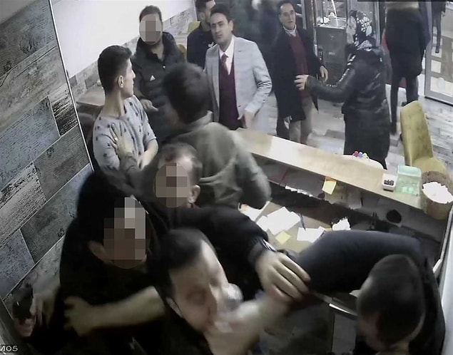 'Vatandaşı koruması gereken silahı vatandaşa doğrulttu...'