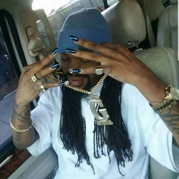 8. Сколько времени нужно, чтобы отрастить такие ногти? 😔