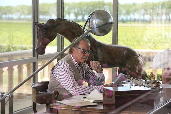 6. "12 мелодий любви"