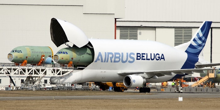 Uçaklar Neden Hep Beyazdır? Bu Durumun Arkasında Yatan Nedeni Yalnızca İki Dakikada Açıklıyoruz