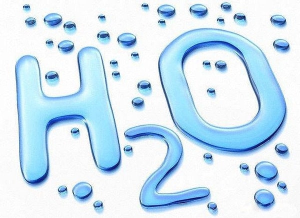 2. Что обозначает "H" в химической формуле воды?