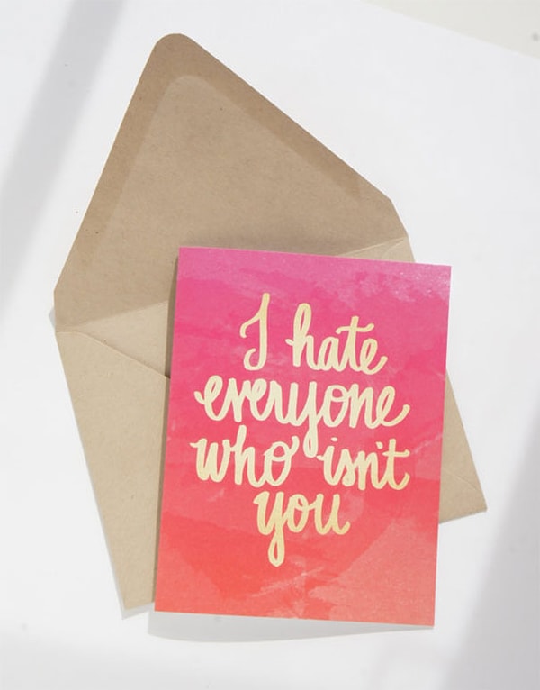 9. "Мой друг занимается дизайном открыток. Я попросил у него открытку, которая смогла бы рассказать о чувствах к моей девушке. И он прислал мне вот это"