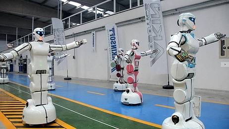 Türkiye'nin İlk İnsansı Robot Fabrikasının Yeni Robotları 'Erik Dalı' Oynayabiliyor!