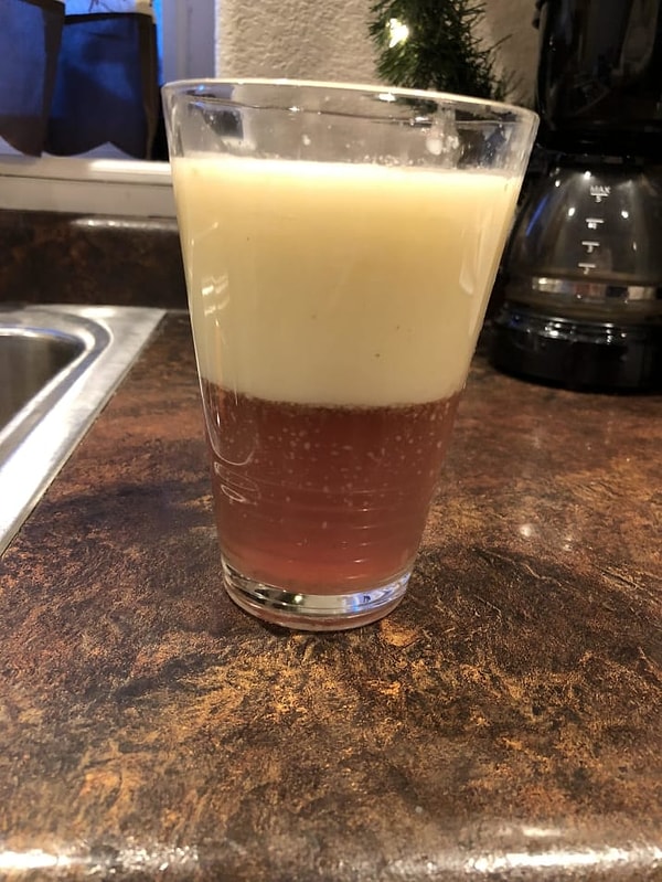 12. Нет, это не кружка аппетитного пива, а кулинарный жир!