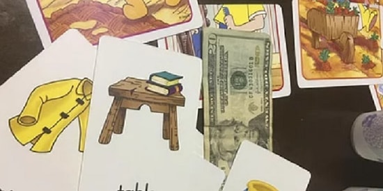 Не отец, а настоящее сокровище! Он делает сюрпризы, каждый раз пряча деньги для своей дочки в самых неожиданных местах