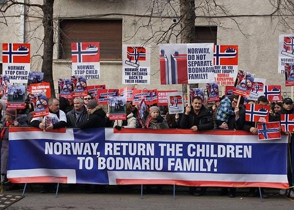 Norveç sınırlarında devletin çocuğa bakışı çok farklı uygulamaları beraberinde getirmiş, bazen aileler bile şaşırmış.