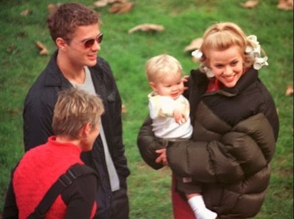 2. Риз Уизерспун, 23 года