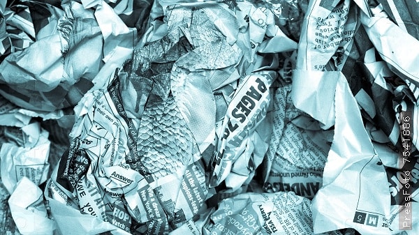 8. Вы знаете, зачем нужно мять газету?