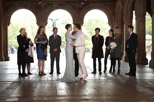 6. Gossip Girl