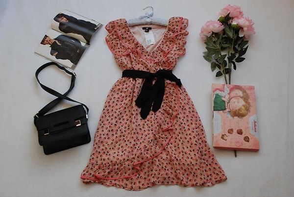 2. Есть ли в вашем гардеробе вещи с рюшками?